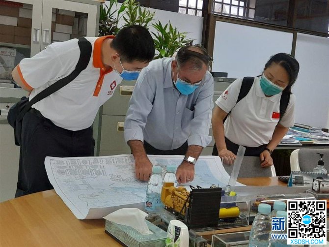 (国际疫情·图文互动)(5)“工作忙碌又细致,经验丰富又专业”——一名柬埔寨青年眼中的中国援柬抗疫医疗专家组