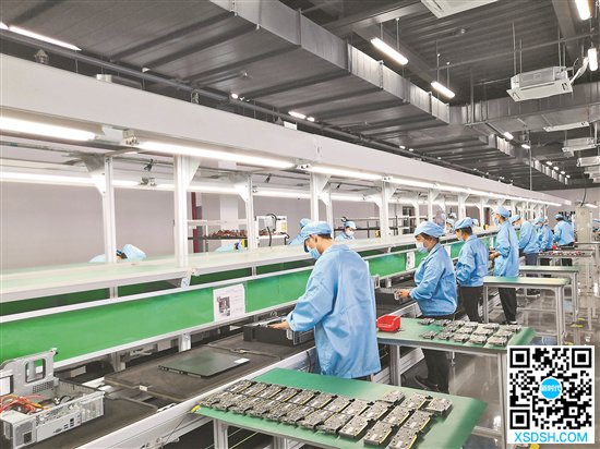 云南省首台自主安全电脑在大理出厂